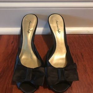AMERICAN EAGLE slide heels